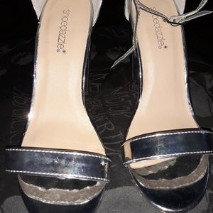 Shoedazzle chunky heels size 7 (gently used)
